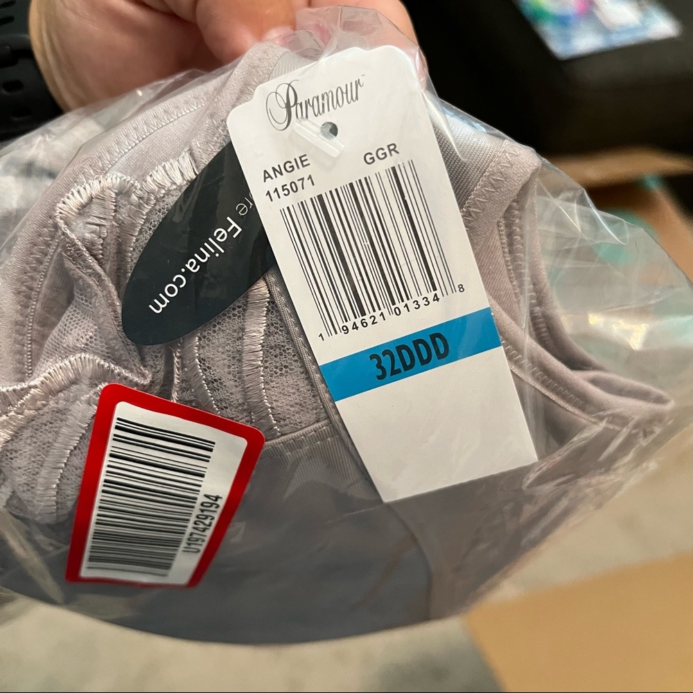 Paramour Gray Underwire Bra - image 3